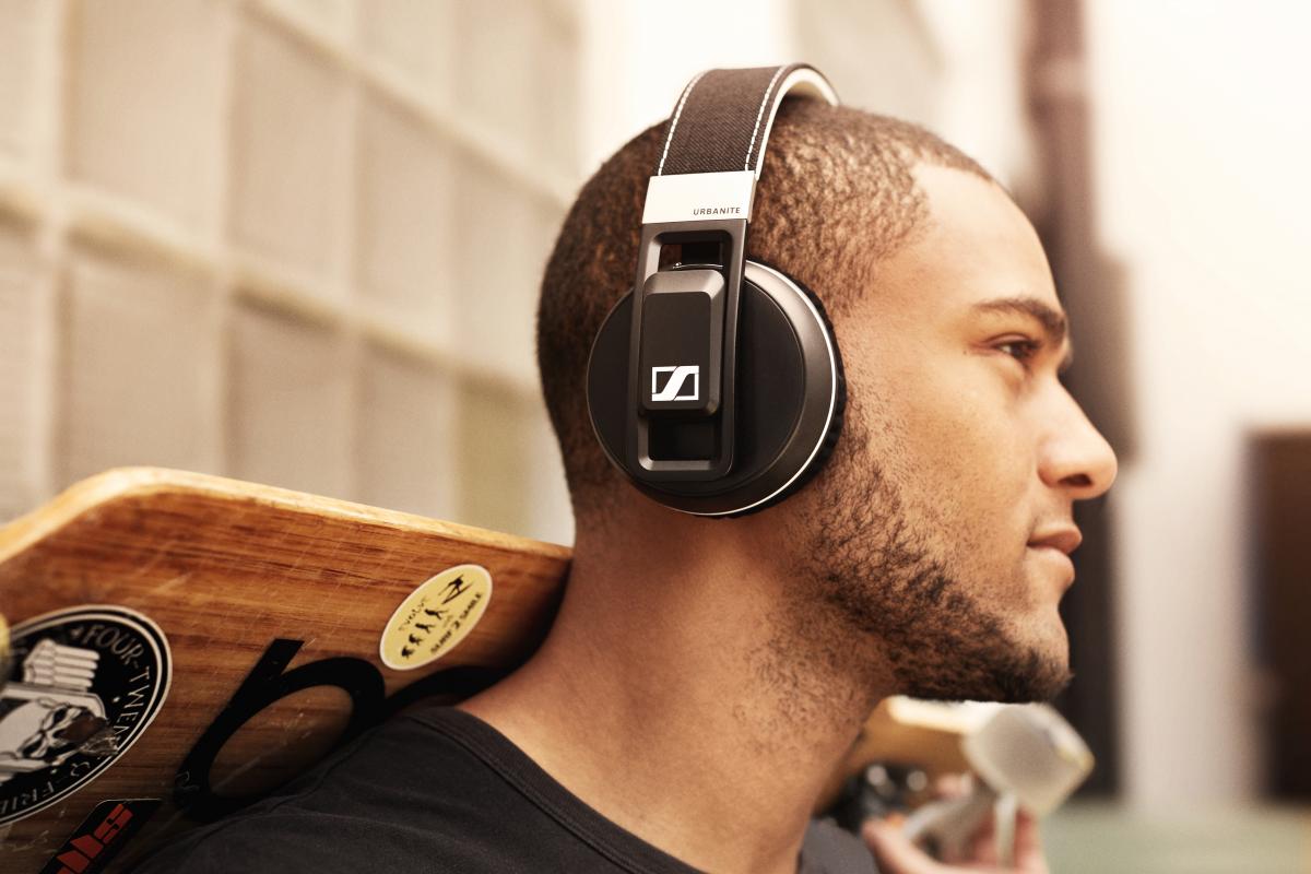 森海塞尔 Sennheiser Urbanite XL 包耳式耳机 适合 iPhone/iPad/iPod，原价156.99欧，到手97欧！