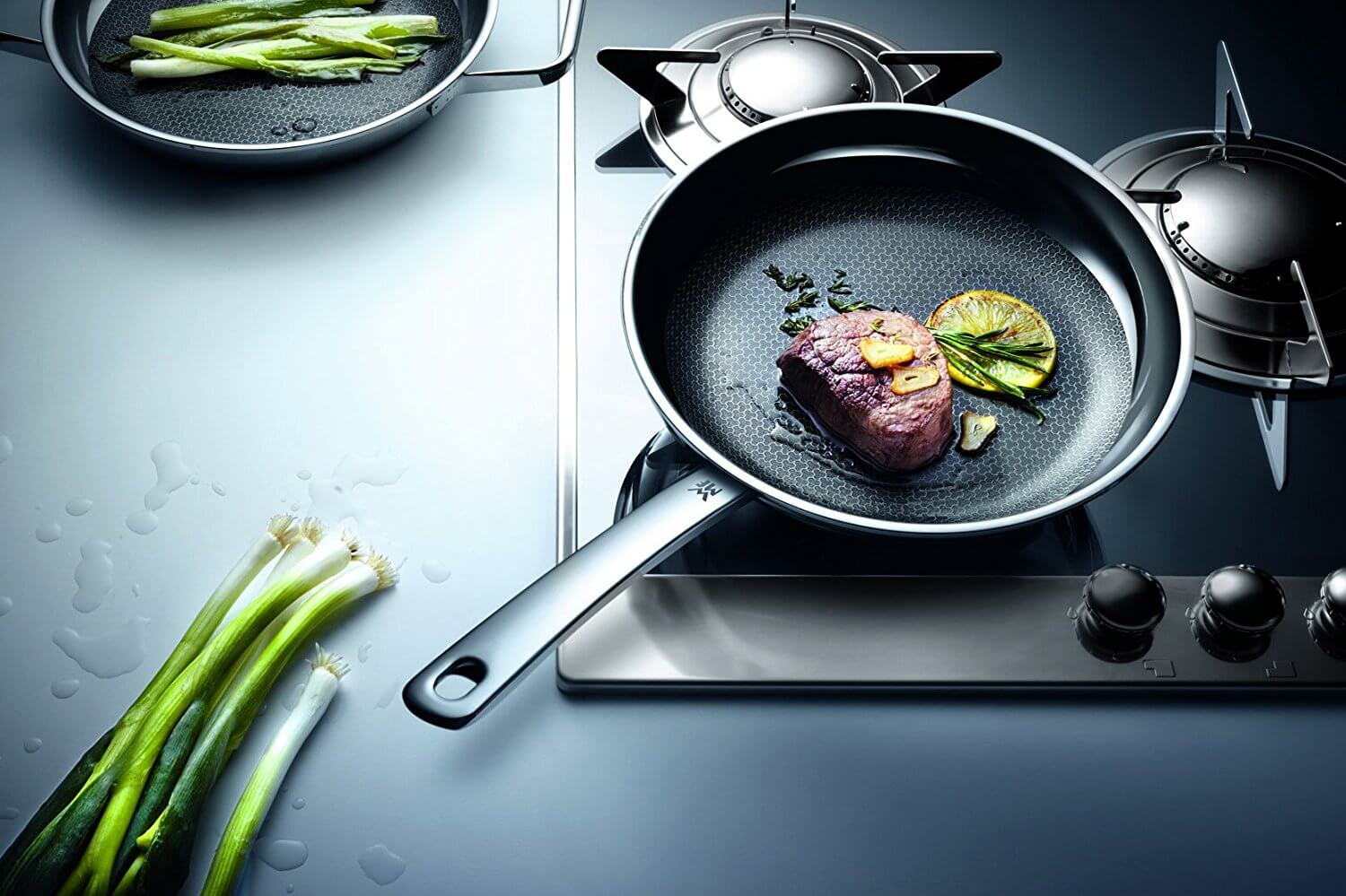 WMF Profi Resist 系列耐磨平底煎锅 28cm,到手99欧,原价119欧!