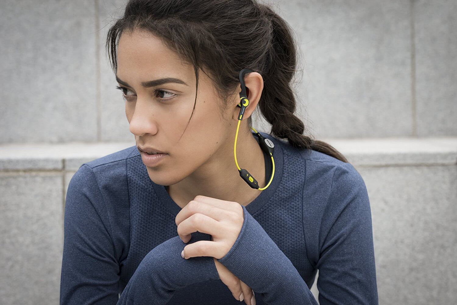 飞利浦 Philips ActionFit SHQ7900CL/00 蓝牙运动耳机，到手32.32欧，原价99.99欧！