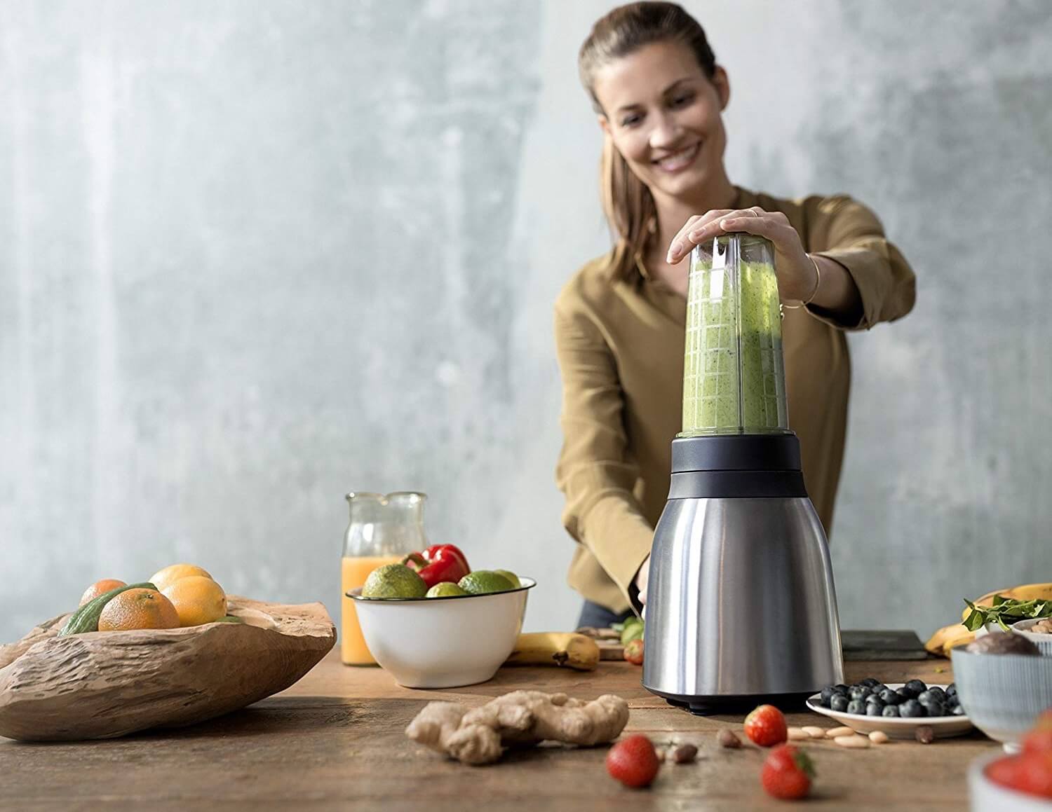 Philips Viva HR3556/00 榨汁机 果蔬机搅拌机 900W ProBlend 6技术 2升玻璃搅拌杯 洗碗机适用,到手53.99欧,原价119.99欧!特价!