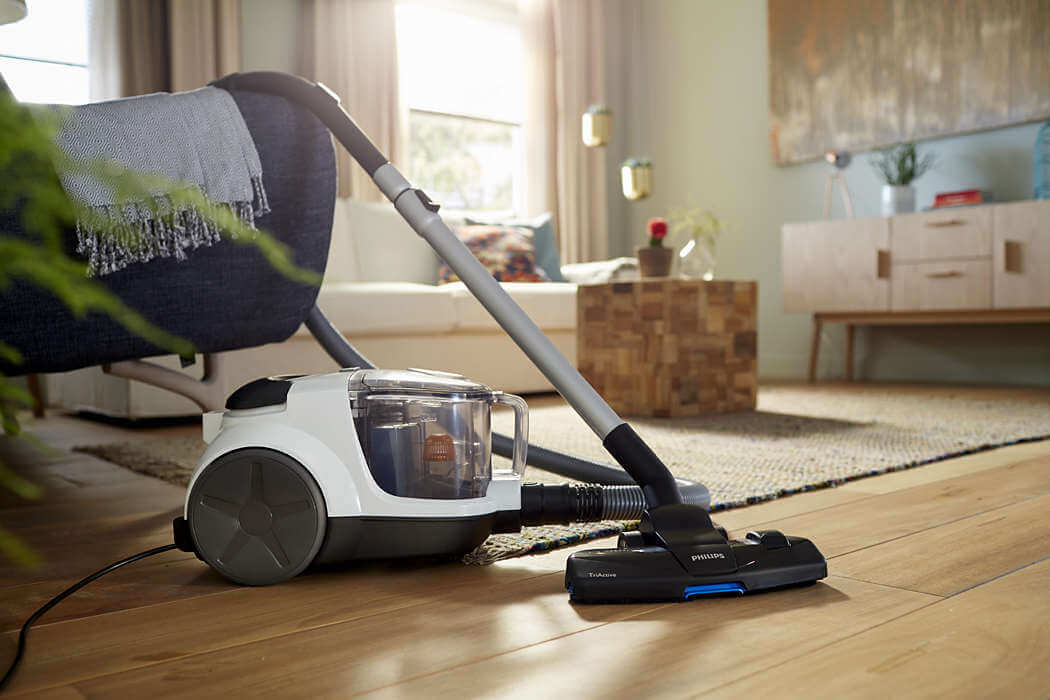 Philips FC9327/09 Power Pro Compact 飞利浦家用无尘袋吸尘器 750瓦大功率，现在到手55欧！！