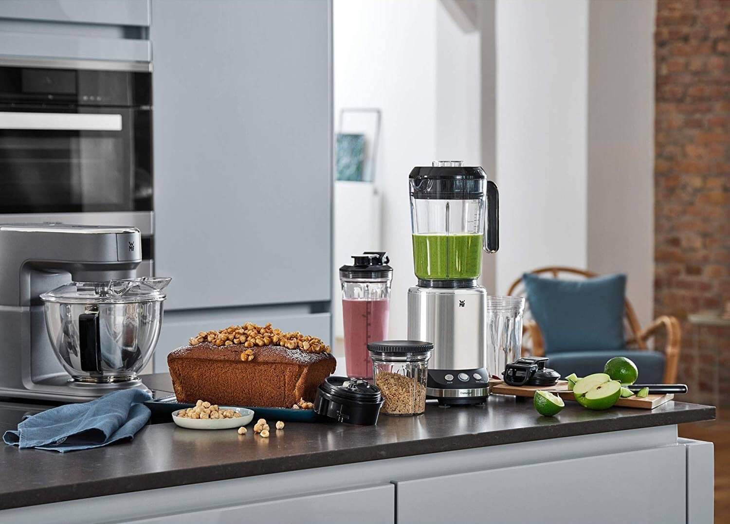 福腾宝WMF Kult X 多功能搅拌机 榨汁机  25000 转/分钟 900W 2档速度 2 升容量搅拌壶，到手59.99欧，原价99.99欧！