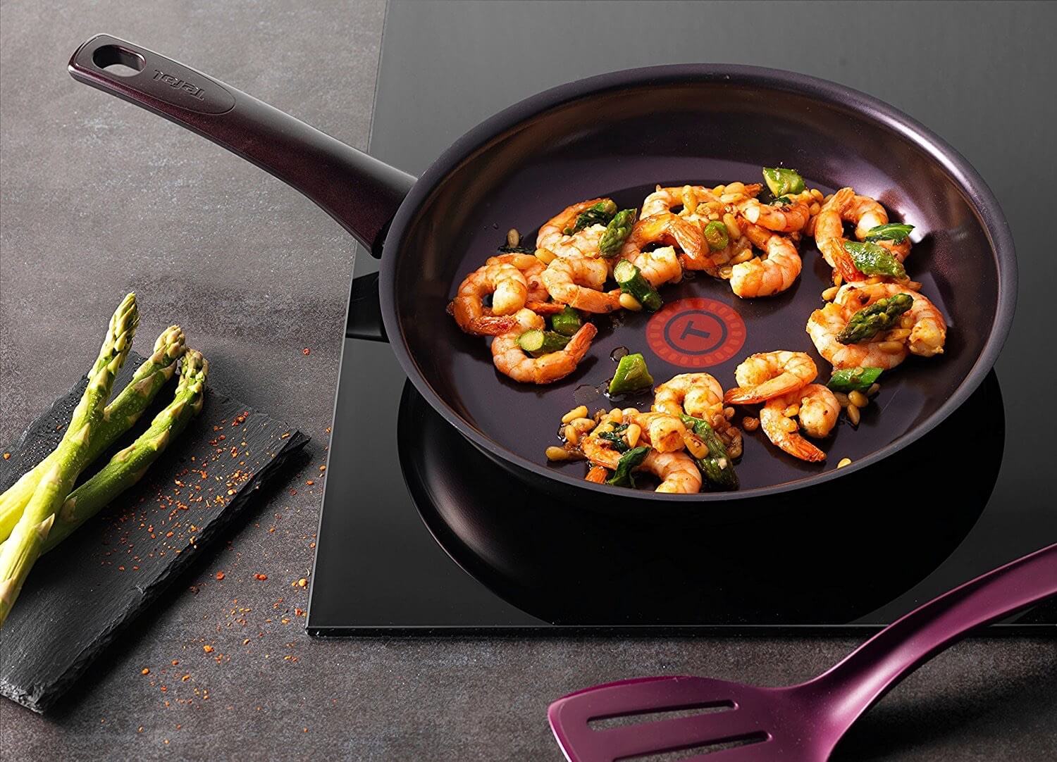 特福 Tefal C40208 Dark Ruby 平底不粘锅 32cm 额外防刮，现在到手25欧！！特价！