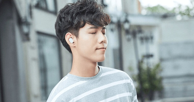 小米 AirDots TWS BT 入耳式无线耳机 触摸蓝牙耳机，现在到手46.99欧！！