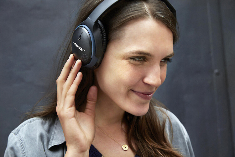 Bose SoundLink Around-Ear 头戴式无线蓝牙耳机 15个小时续航 支持快充功能,到手139欧,原价229欧!特价!