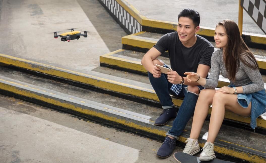 大疆晓 DJI Spark 无人机 高清航拍自拍神器 支持人脸识别和手势识别,现在到手330欧!!