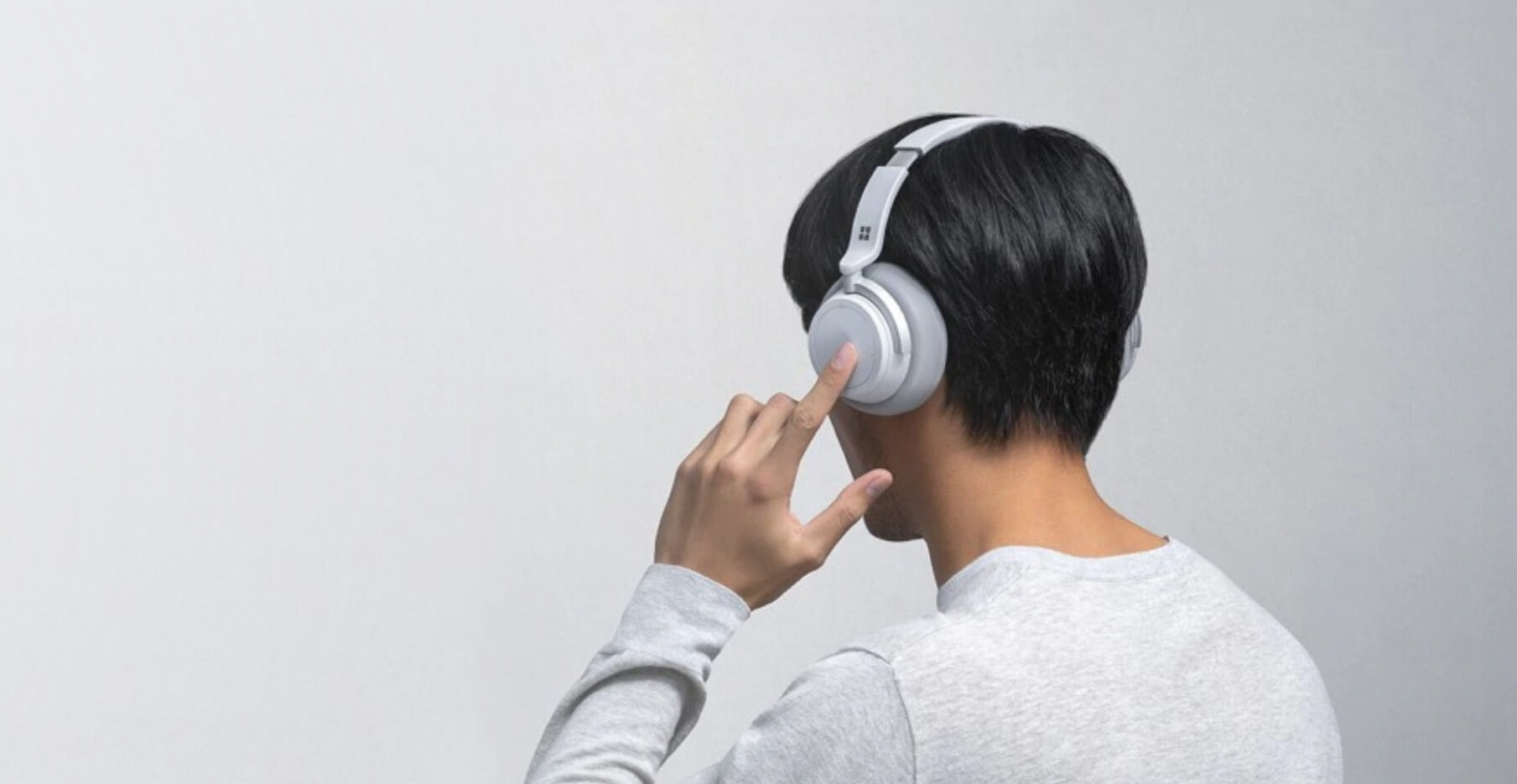 微软 Microsoft Surface Headphones 蓝牙降噪智能耳机 15小时续航,到手193.99欧,原价379.99欧!特价!