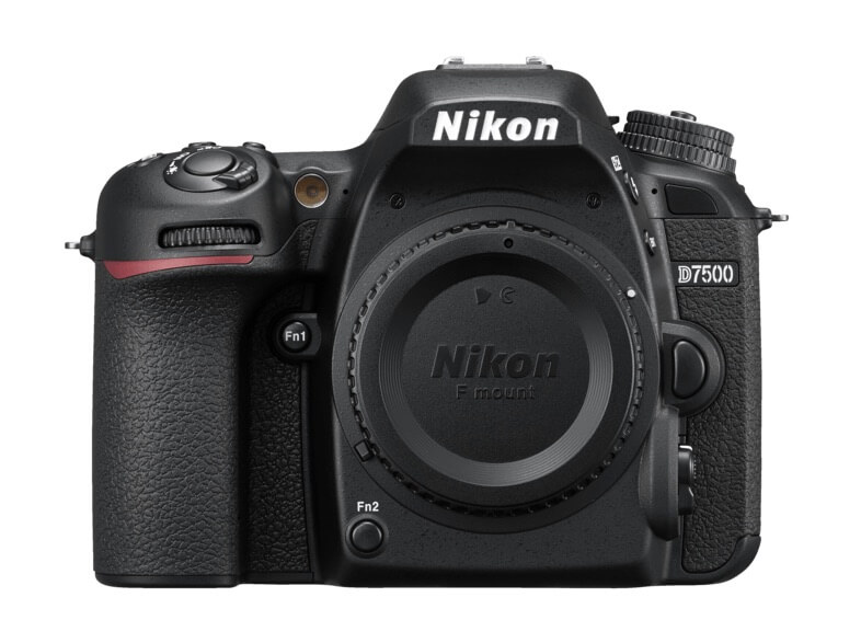 尼康 Nikon D7500中高端单反相机套机 带10-20mm f/4.5-5.6 VR镜头 2088万像素 轻巧便携，现在到手1,230欧！！全德免邮！