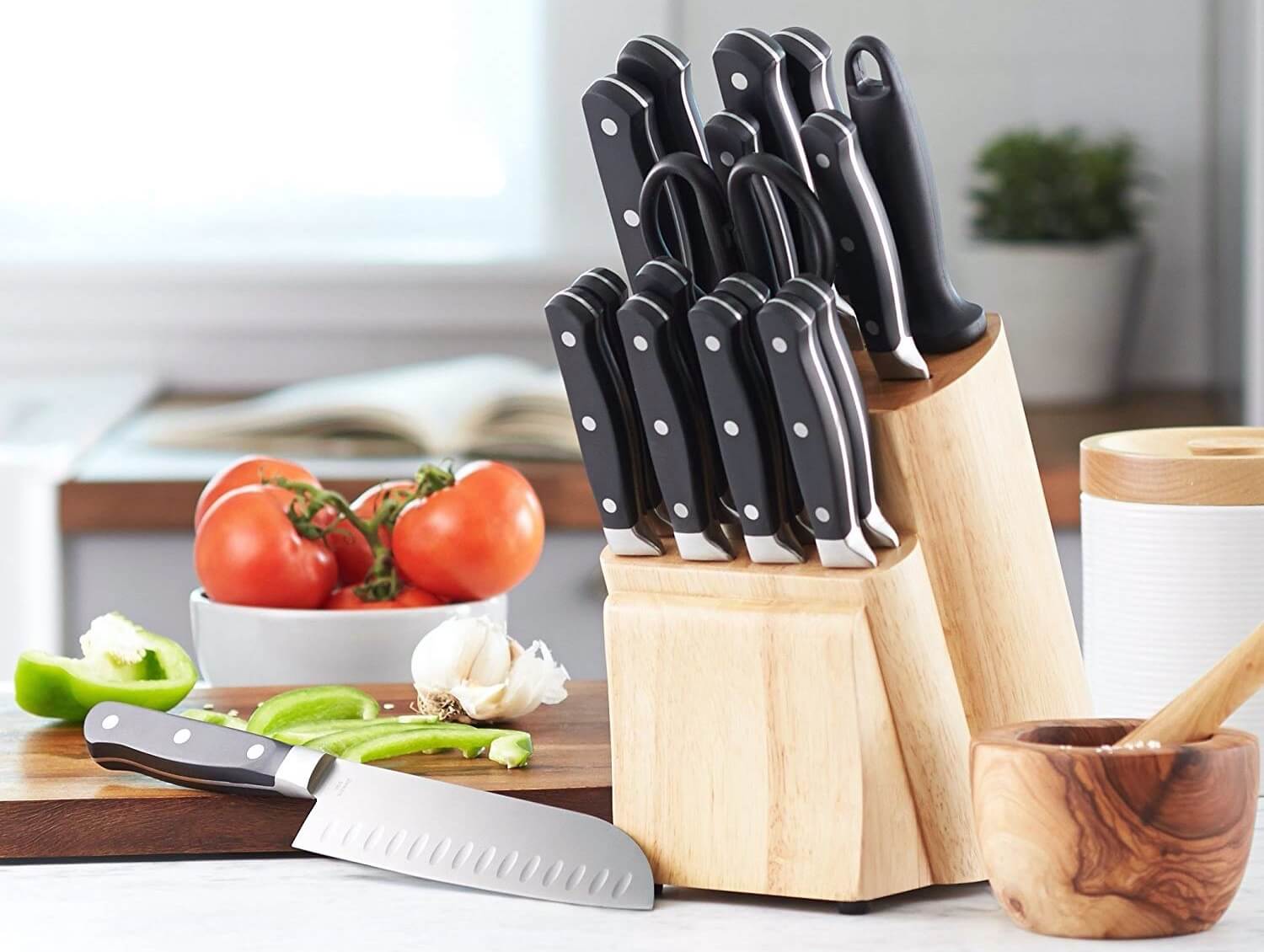 德亚2千多5星好评!AmazonBasics Premium 高级不锈钢刀具套装18件套,到手39.1欧,原价51.61欧!