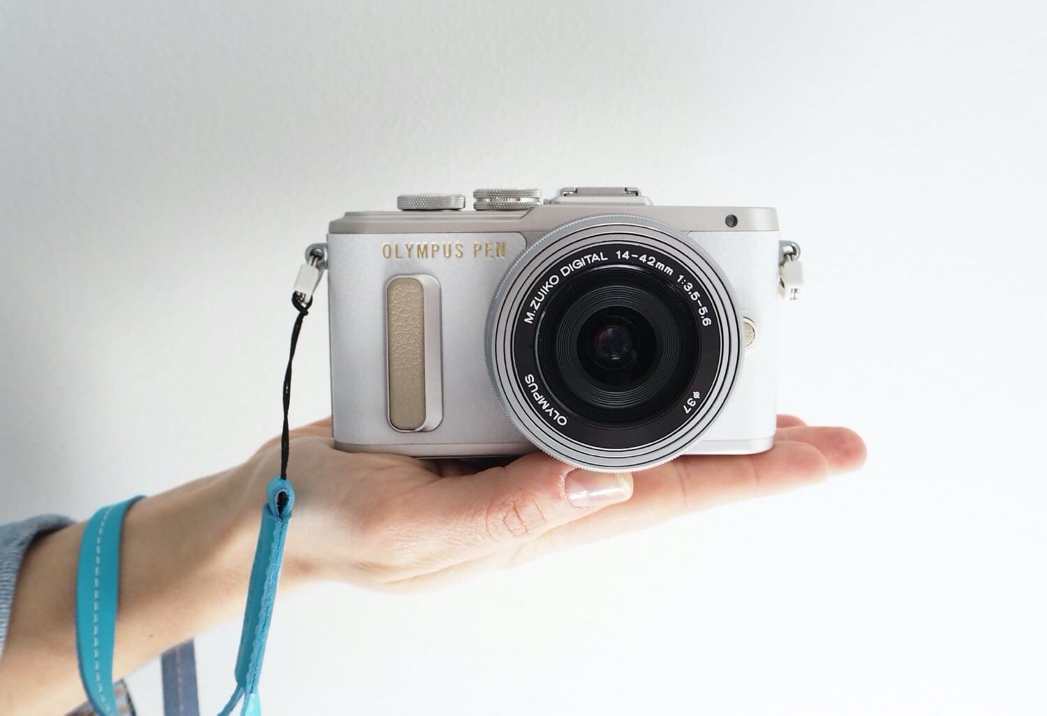 奥林巴斯 Olympus PEN E-P1 PL8 微单套机 无反相机 白色 复古文艺高颜值造型 带14-42mm镜头,到手366欧,原价499欧!!