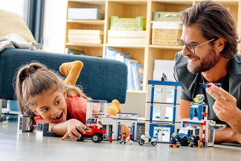 乐高城市系列 LEGO City 60246 城市警察局 适合6岁以上,到手62.04欧,原价99.99欧!!