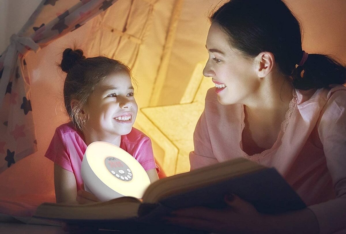 VAVA 唤醒灯带收音机 夜灯 6W 7种LED变色灯光 6种铃声 10个亮度等级,到手12.99欧,原价19.99欧!