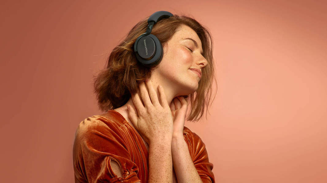 宝华韦健  Bowers & Wilkins PX5 蓝牙降噪耳机 太空灰 支持蓝牙5.0和aptX 25小时续航,到手262.31欧,原价299欧!