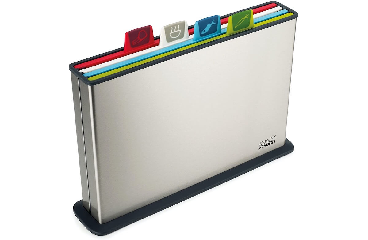 Joseph Joseph Index 分类菜板4件套 不锈钢收纳盒 30cmx20cm尺寸，到手64.42欧，原价99.99欧！全德免邮！