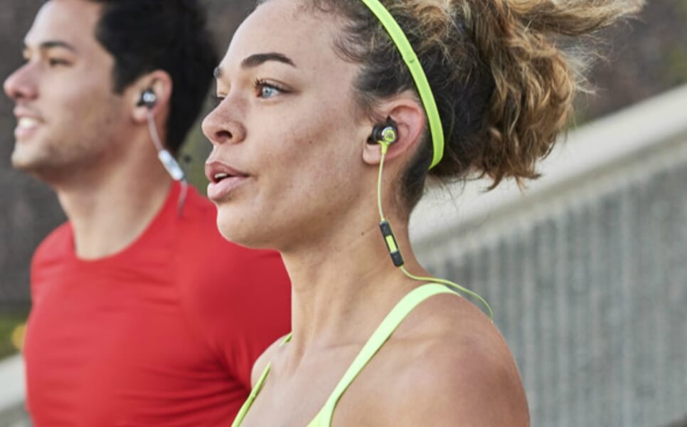 JBL Reflect Mini 2 蓝牙运动耳机 入耳式耳机 绿色 10小时续航，到手34.99欧，原价99.99欧！