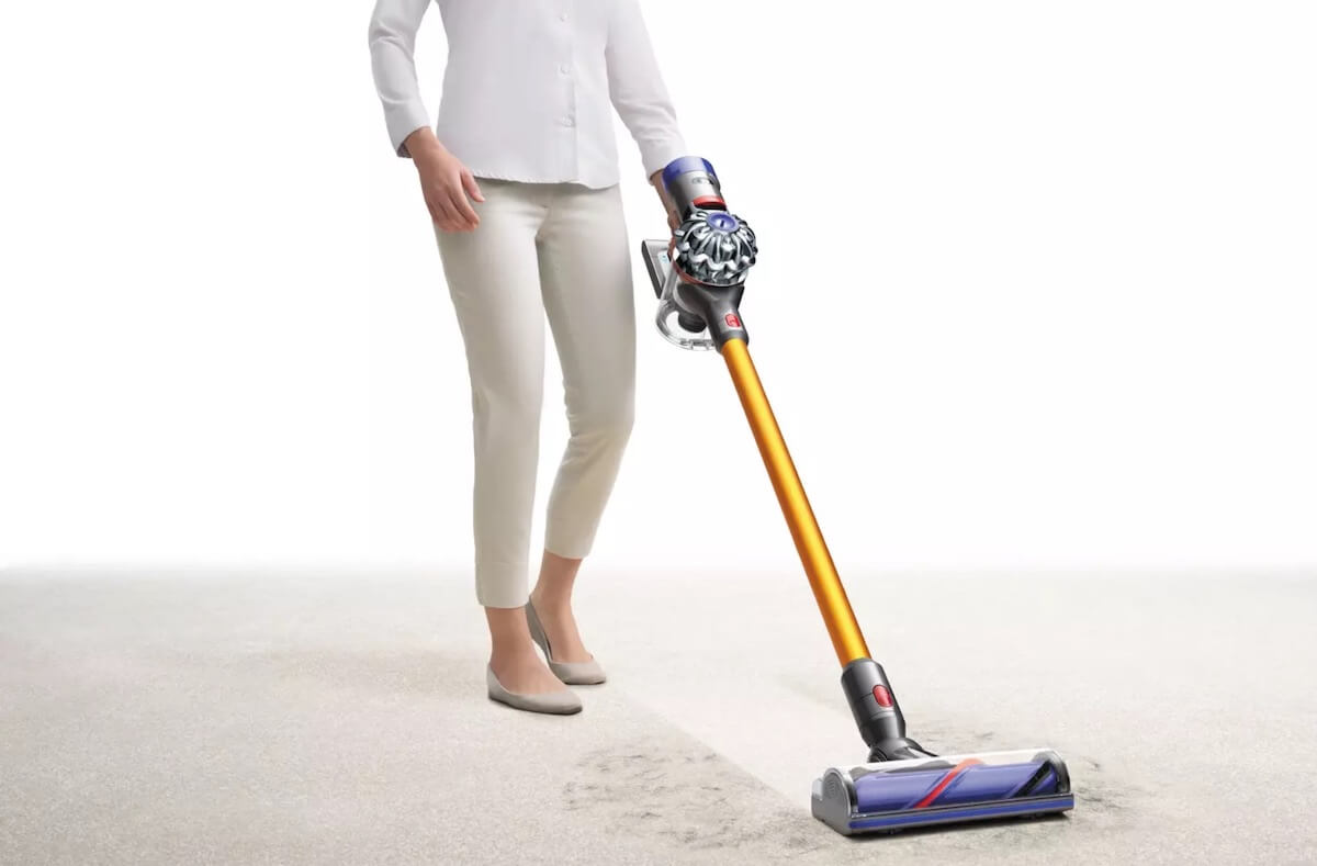 戴森明星系列 Dyson V8 Absolute 家用手持式无绳无线吸尘器大功率,到手318.49欧,原价529欧!!