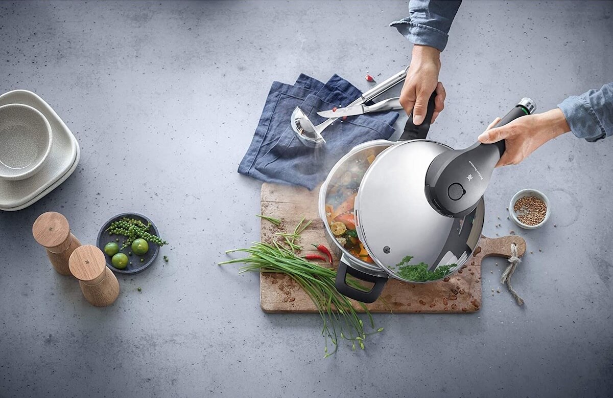 福腾宝 WMF Perfect Premium 高压锅三件套 6.5升+3升 带蒸屉 德国制造，到手168.27欧，原价299欧！