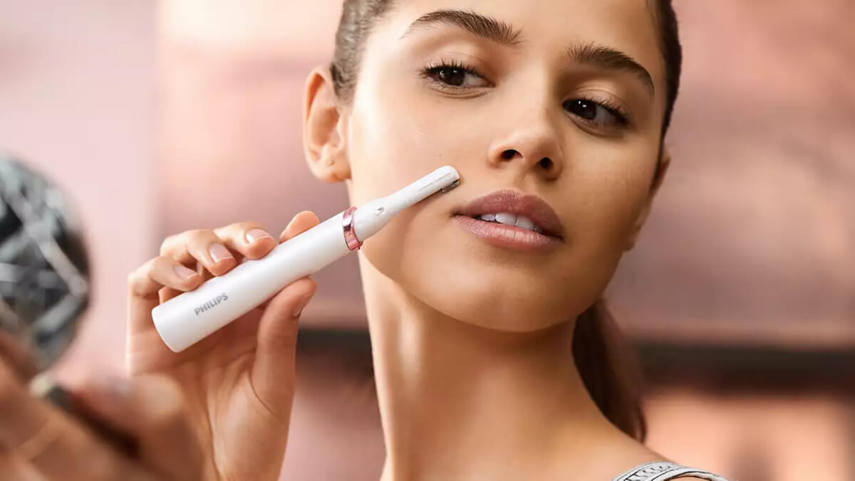 飞利浦 Philips Touch-up HP6393/00 电动毛发修剪器 适用于身体和面部,到手24.99欧,原价36.99欧!