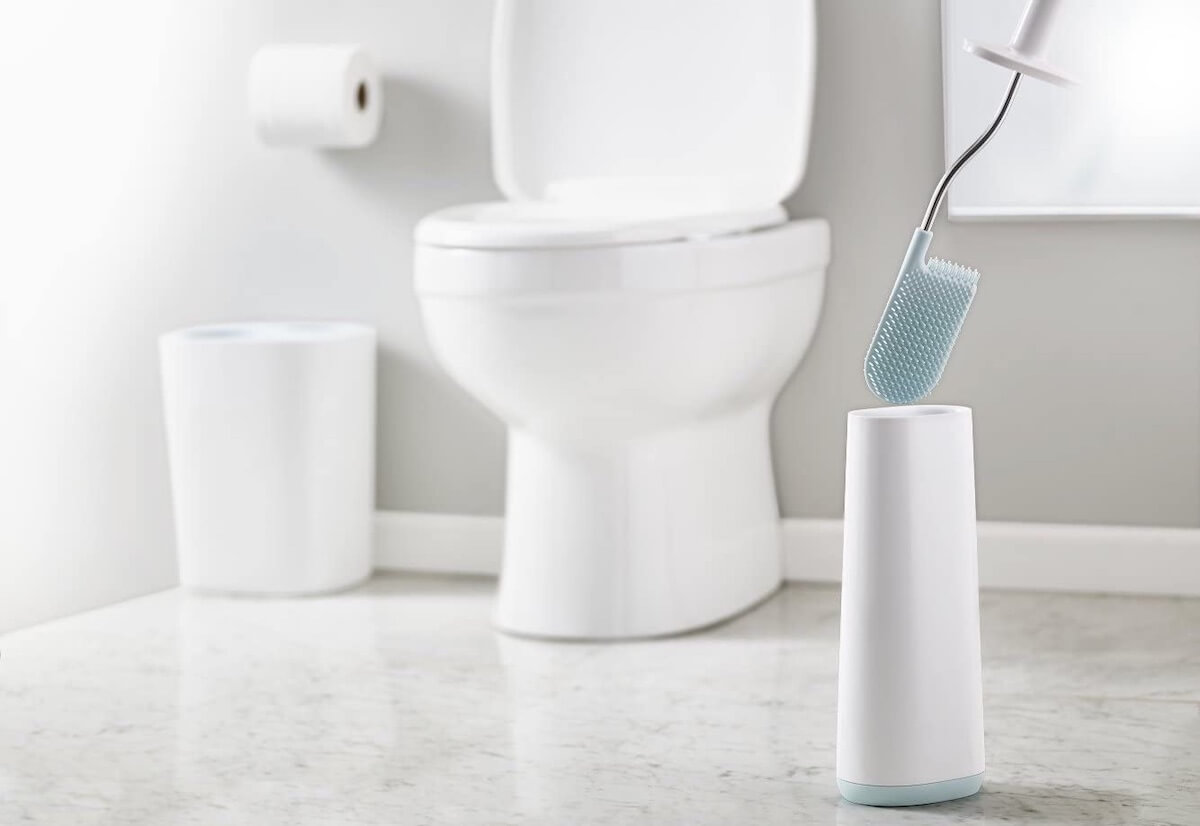 Joseph Joseph Flex 硅胶马桶刷 白色/蓝色，到手24.36欧，原价29.99欧！