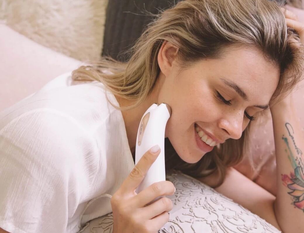 Sensica Sensilift MINI 美容仪 小猪蹄射频美容仪 智能调节温度，到手119欧，原价199欧！！