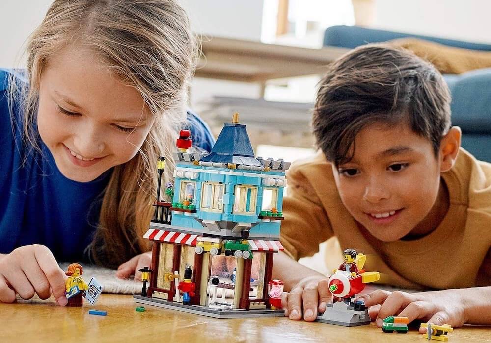 乐高百变创意系列 LEGO 31105 Creator 三合一城镇玩具店 蛋糕店和花店,到手34.99欧,原价49.99欧!!