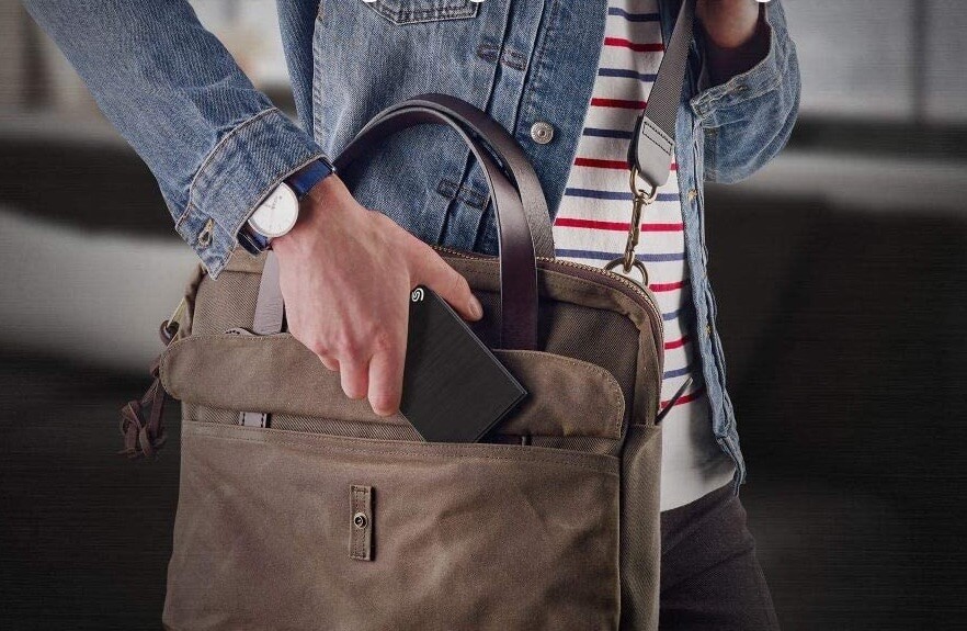 希捷 Seagate One Touch 移动硬盘 5TB 黑色 超小型 便携式,到手90.99欧,原价129.99欧!