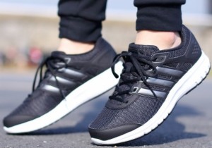 Adidas Duramo Lite休闲跑步鞋，原价64.95欧，现在到手34.99欧！全德免邮！