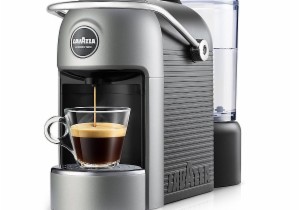 意大利 Lavazza A Modo Mio LM Jolie Plus 胶囊咖啡机，现在到手67.65欧！！