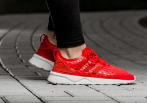 Adidas Originals ZX Flux ADV Verve 女士运动鞋 红色，现在到手38.95欧！！